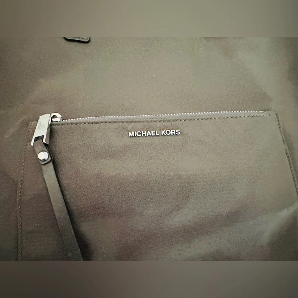 Michael Kors Sage Gray Nylon Tote Bag + COA - Picture 10 of 12